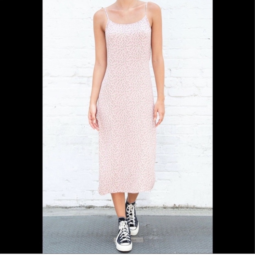 brandy melville midi colleen dress: pink floral